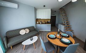 Athmospherevillaema Apartments